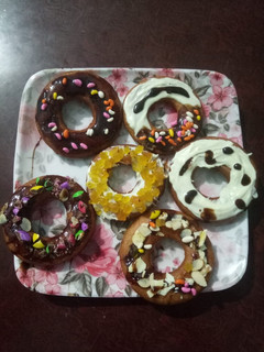 डोनट (donut recipe in marathi) रेसिपी चे मुख्य फोटो