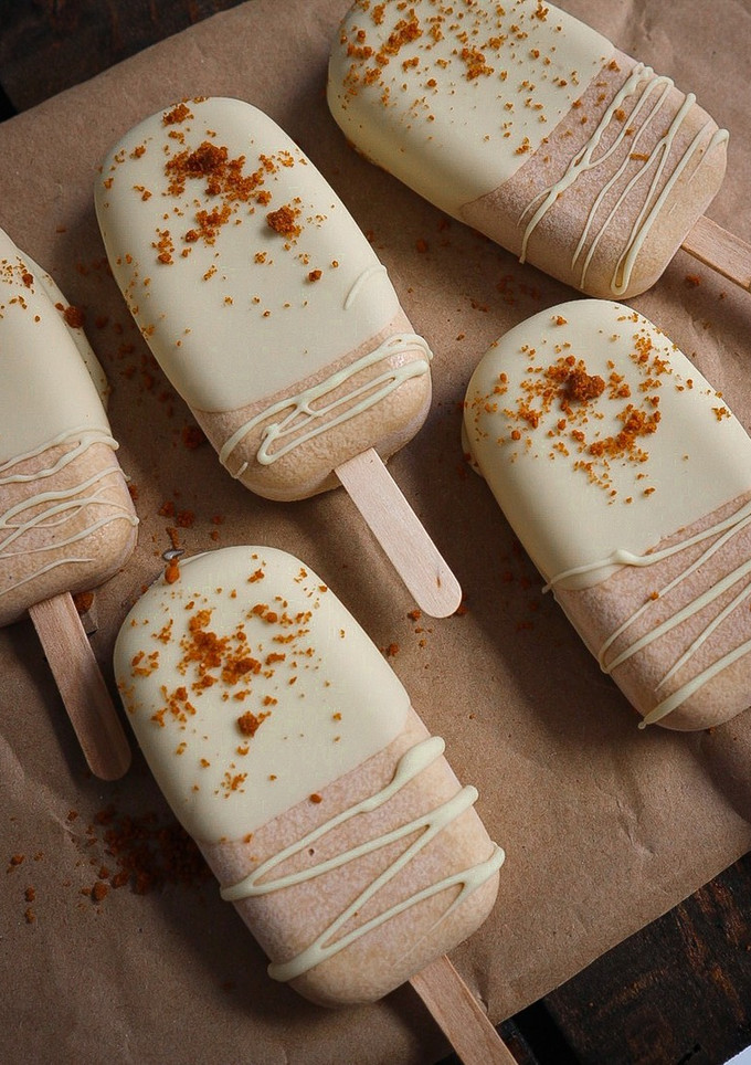 Una foto de Helados de galletas Lotus 🍯