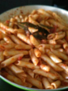 Una foto de Macarrones sabrosones