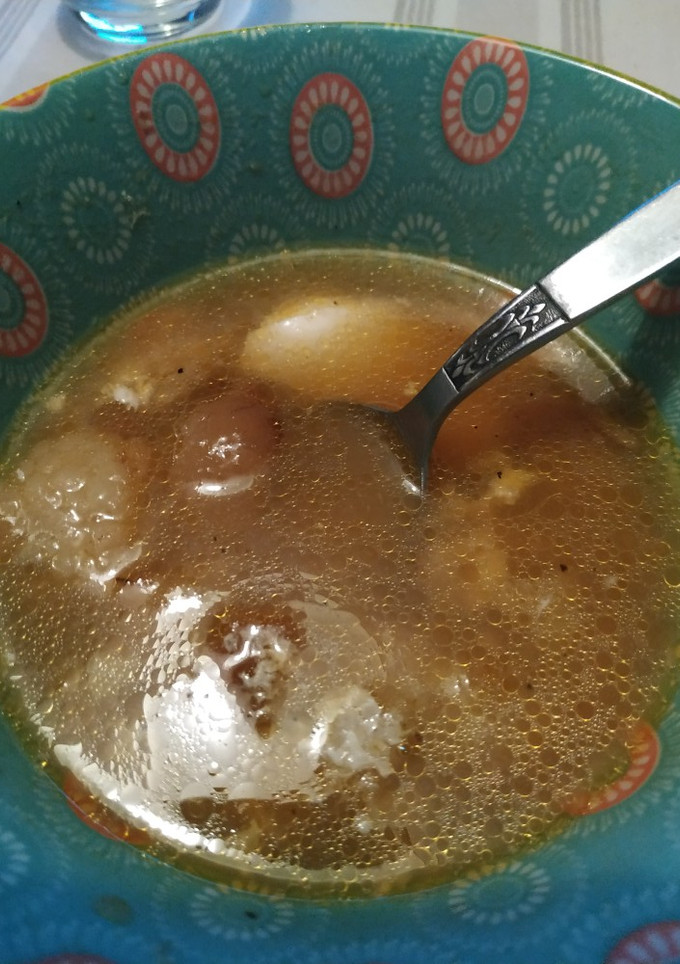 Una foto de Sopa castellana (o de ajo)