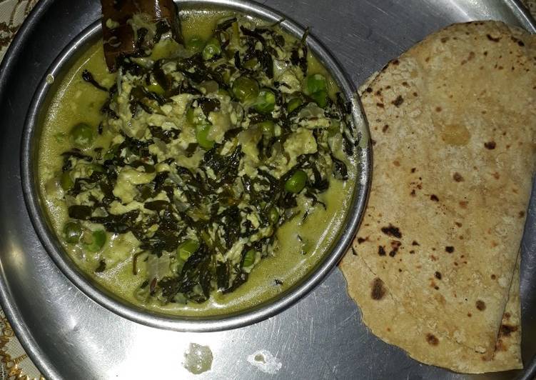 Easiest Way to Make Quick Fenugreek peas cream curry/ Methi malai mutter