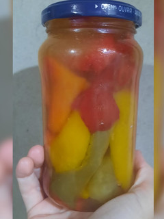 Una foto de Morrones confitados