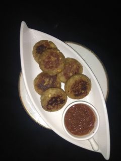 કાચા કેળા ની પેટીસ (Kacha Kela Pattice Recipe In Gujarati) રેસીપી મુખ્ય ફોટો