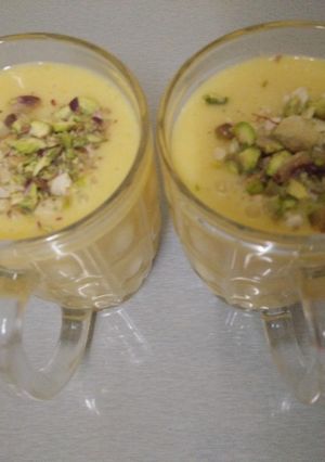 A picture of Mango shake.