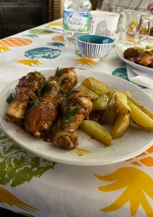 Una foto de Jamoncitos de pollo
