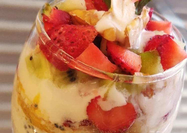 Recipe of Award-winning Mixed fruit oats parafit