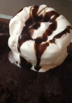 ચોકલેટ બ્રાઉની (Chocolate Brownie Recipe In Gujarati) રેસીપી મુખ્ય ફોટો