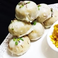 A picture of Kesar Pista Ghari.