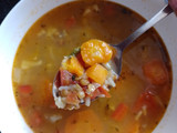 Sopa de lentejas y verduras
