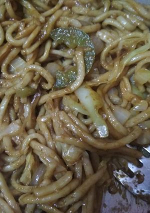 A picture of Veg chowmien.