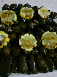 صورة لوصفة ورق عنب بزيت (يالنجي)