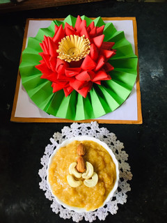 தேங்காய்பால் பிரட் அல்வா(coconut milk bread halwa recipe in tamil) செய்முறை முக்கிய புகைப்படம்