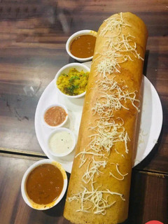 मसाला डोसा (Masala Dosa recipe in Hindi) रेसिपी मुख्य फोटो