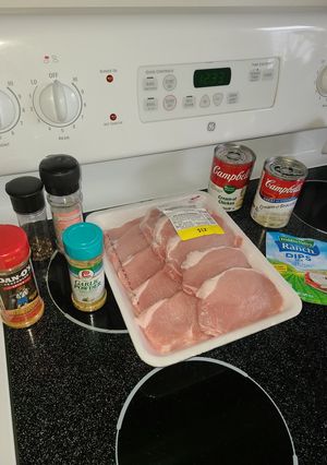 A picture of Crock pot creamy ranch pork chops.