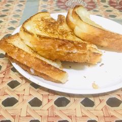 A picture of Malai sandwich.