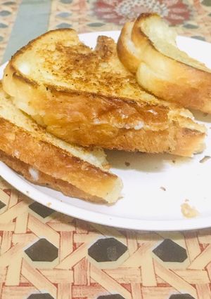 A picture of Malai sandwich.