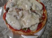 A picture of pepperoni pizza