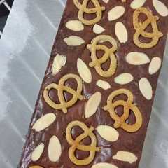 Chewy Brownie (Simple & no mixer) রেসিপির প্রধান ছবি