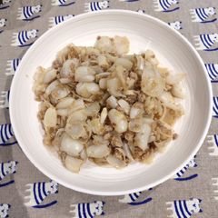A picture of Sauteed Lily Bulb.