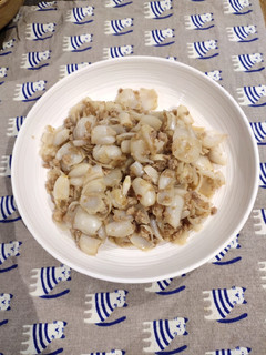 A picture of Sauteed Lily Bulb.