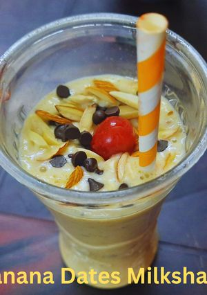 A picture of Banana Dates Milk Shake.