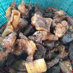 A picture of Fried cow meat.