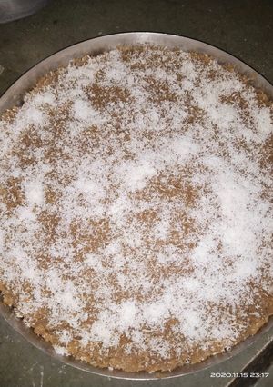 ચોકલેટ કોપરા પાક(Chocolate Kopra pak Recipe in Gujarati) રેસીપી મુખ્ય ફોટો