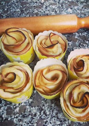 Hình của món Bánh táo hoa hồng.