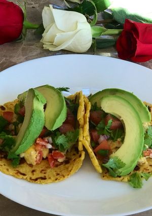 Una foto de Tacos de huevo en tortilla de plátano