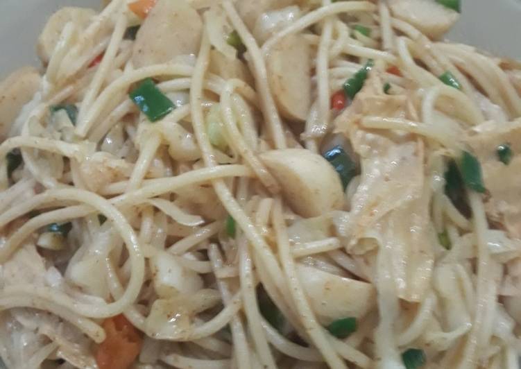 Resep Spaghetti Goreng Thai Lezat