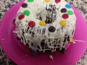 Una foto de torta savarin essen