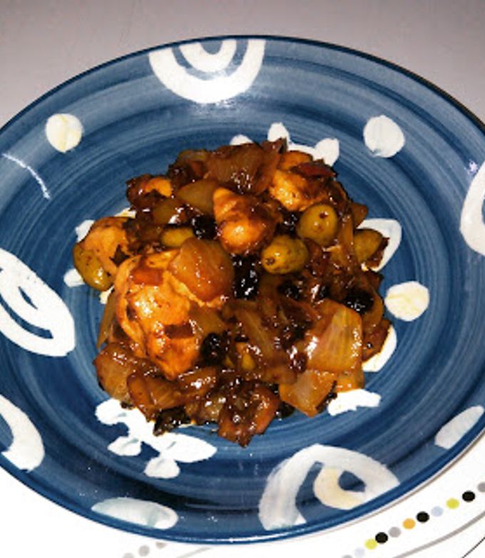 Una foto de Pebre de pollo a la venezolana. Cocina colonial