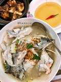 Canh Chua Đầu Cá Hồi (Salmon Fish Head Sour Soup)🐟🍲