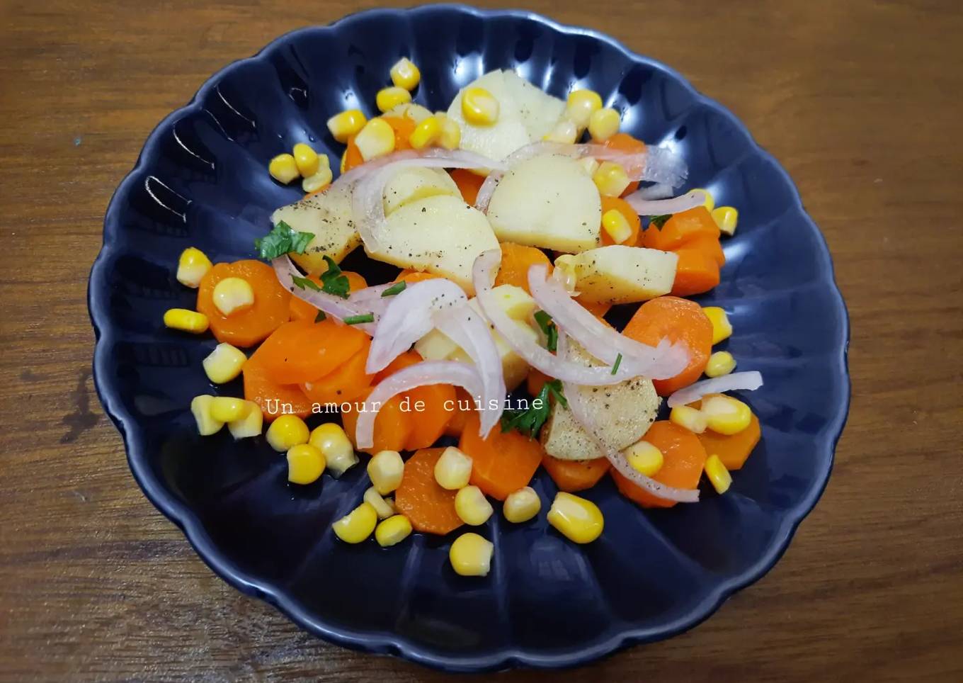 Salade pommes de terre carottes et maïs 🥗