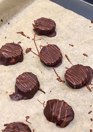 A picture of Chocolate Coated Bananas.