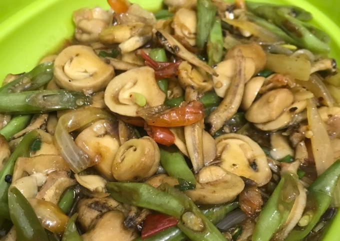 Cara Memasak Resep Jamur kancing pedas with teri & buncis