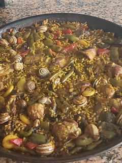 Una foto de Paella valenciana (En leña)
