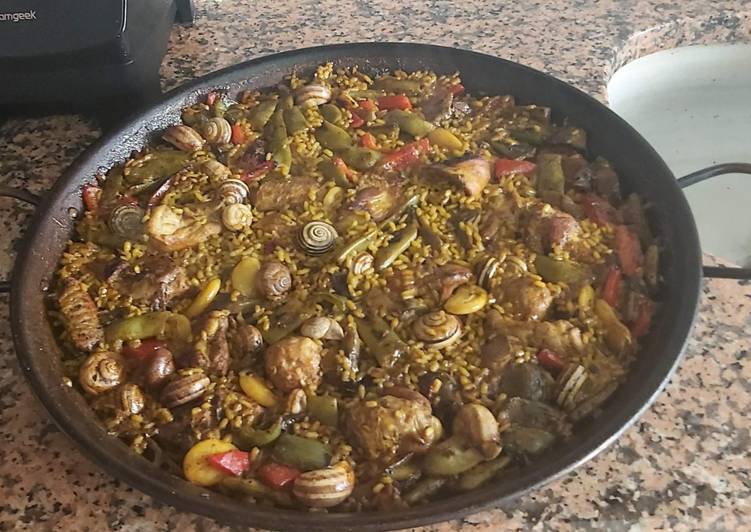 Paella valenciana (En leña)