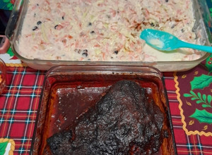 Una foto de Costilla de Cerdo en salsa de 3 Chiles