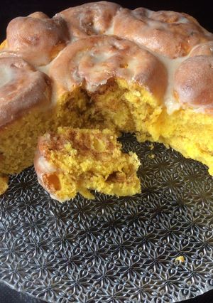 Une photo de Brioche roulée au potimarron et à la cannelle