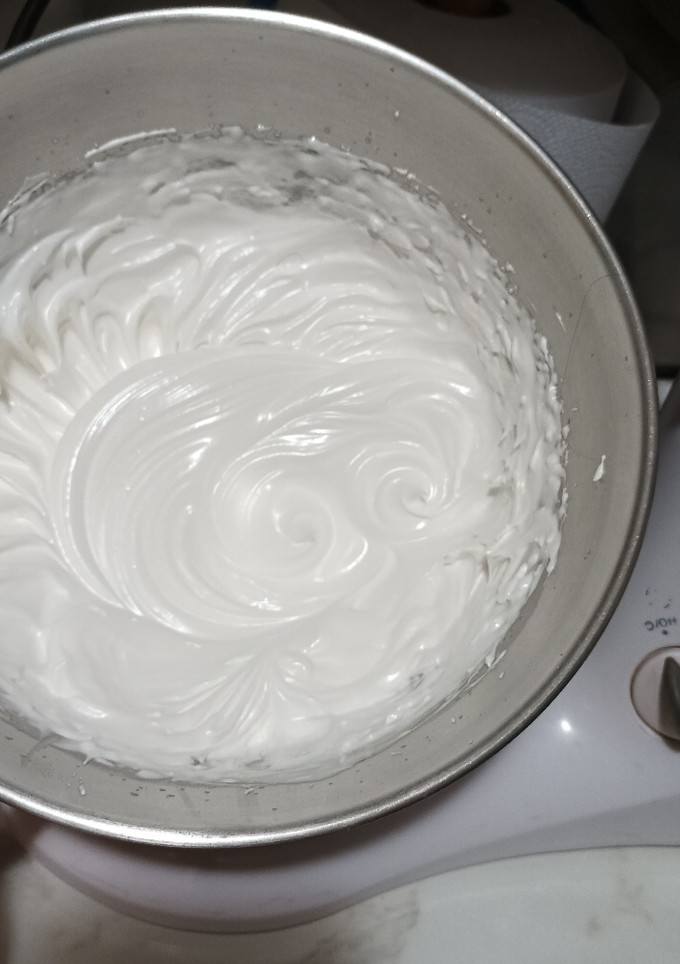 Una foto de Merengue Suizo fácil y firme
