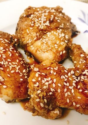A picture of Non-fried Nagoya Style Sticky Chicken Wings.