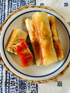 عکسی از دستور سنبوسه ی سیب زمینی(به سبک Egg roll)