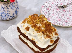 รูปของ แครอทเค้ก ครีมชีสเลมอน ออสเตรเลี่ยนสไตล์ (Rustic Style Carrot Cake 🥕)