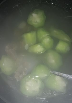 Foto resep Sayur oyong daging menu si kecil sakit
