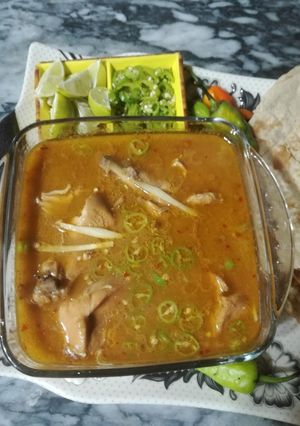 A picture of Mazydar Chicken Neharii...😊.