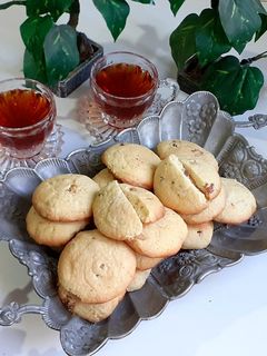 عکسی از دستور کوکی کشمشی گردویی