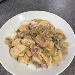 A picture of Thai Green Curry.