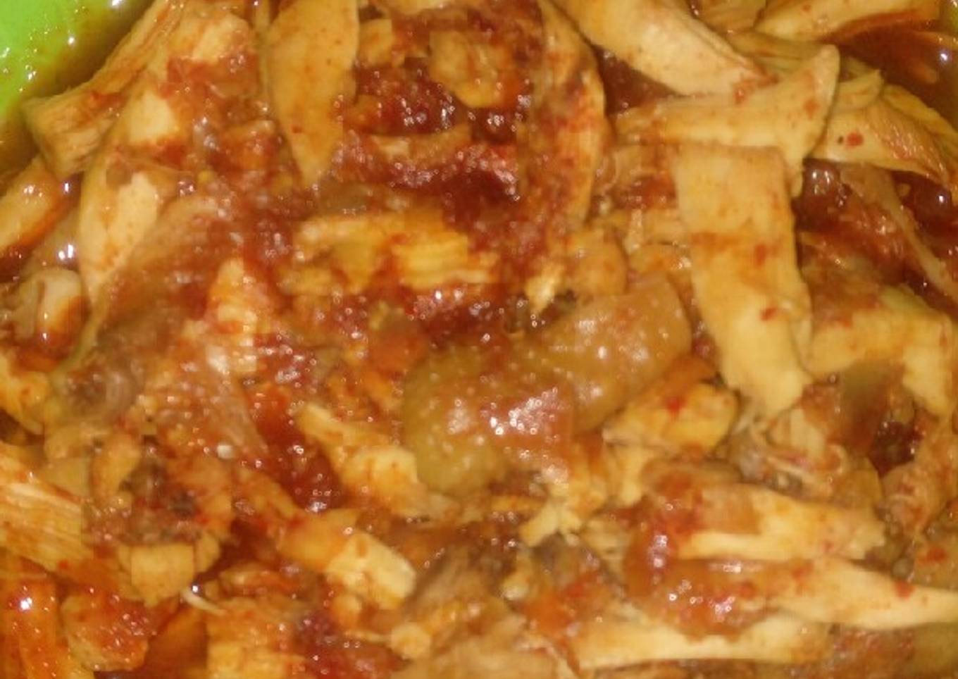 Ayam suwir balado
