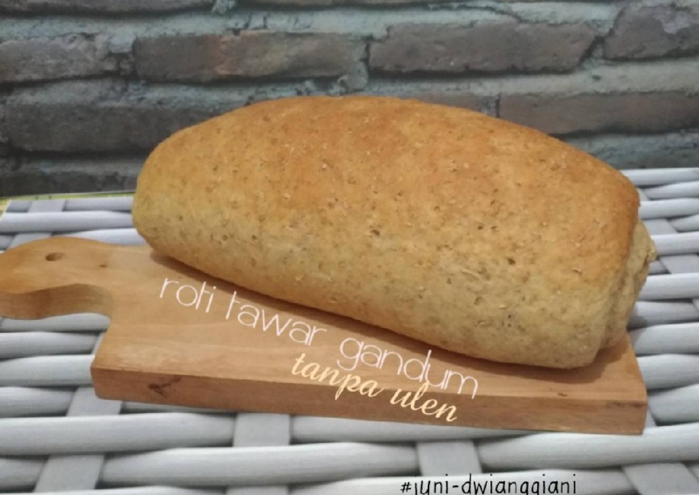 Roti tawar gandum...(tanpa ulen)